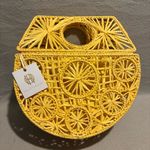 NEW House of Harlow Handwoven Hand Bag Purse Raffia Yellow Gold Vacation Resort Photo 0