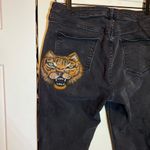 TigerSass Black Hand Photo 1