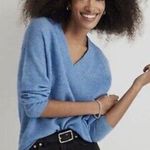 Madewell  alpaca blend blue vneck sweater Medium Photo 0