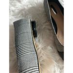 Tahari   Black & White Glen Plaid rounded Heels flats office heels  Size 8 Photo 2