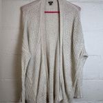 Aerie Woman’s Thick Chunky Knit Cream Coquette Cardigan Cozy Sweater Sz Medium Photo 0