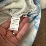 Daydreamer Sunny People Shrunken Hoodie Sweater in Periwinkle Cloud Photo 7