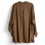 Torrid Top Sz 4XL Linen Blend Henley Tan Button-Up Adjustable Sleeves Pleated Photo 3
