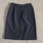 Liz Baker  essentials pencil skirt Photo 0