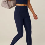 Beyond Yoga POWERBEYOND™ Pocket Midi Legging 2.0 Photo 0