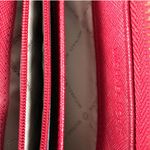Michael Kors  Leather Jet Set Travel Continental Wallet Wristlet Lg Cherry Office Photo 11