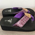 Corkys Trendy Flip Flop Thong Sandals Women’s Size 7 Black Strap Purple Photo 2