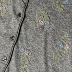 Vintage Evan Picone beaded floral cardigan M Gray Size M Photo 3