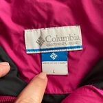Columbia Women’s Pink Light Jacket Sz Large Photo 4
