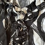Grace Elements  100% Linen Black and White Abstract Ruffle Blouse Sleeveless sz8‎ Photo 2
