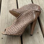 Vince Camuto Woven Brown Peep-Toe Ankle Bootie sandals 🌹 Photo 7