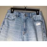 American Eagle  light wash distressed mom jeans size 6 #686 Photo 2