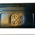 Daisy Fuentes  Wallet Photo 0