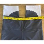 Athleta  Scalloped Lasercut Tight Capri Legging Sz:Medium‎ Plum/Dusk Pink EUC Photo 2