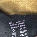 Taos Shoes Women's Size 8.5 Suede Walking Black Photo 4