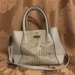 Bebe Los Angeles grey handbag with adjustable strap Photo 2