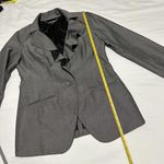 White House | Black Market Women’s Grey Textured Ruffle Blazer Jacket Sz M Medium Photo 4