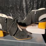 Bernardo Lizzie Dusk Kid Suede sandals casual classic stylish chic comfy Photo 4