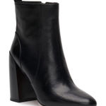 Vince Camuto Boots Womens Size 8.5 Everna Black Leather Block Heel Booties Photo 0