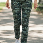 Vintage America Camouflage Print Skinny Jeans(982) Green Size 30 Photo 0