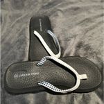 Dream Paris NWOT DREAM PAIRS Women’s Size:9 White flip flops Arch support. Photo 5