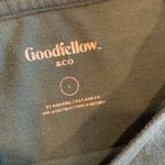 Goodfellow & Co  Women’s Large Green and Pink Short Sleeve Crewneck T-Shirt Photo 4