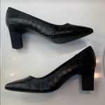 LOGO By Lori Goldstein LOGO Lori Goldstein Women’s Liza Leather Reptile Embossed Black Pointed Heels Photo 3