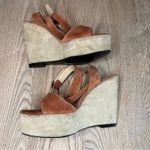 Colin Stuart  Floral Embroidered Faux Suede Platform Wedge Sandals Size 9 Photo 5