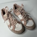 On Cloud the Roger Athletic Sneaker Pink Suede Pink Size 9 Photo 1