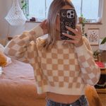 Debut  Checkered Cropped Sweater Photo 0