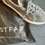 JustFab New Gray Sneakers Photo 4