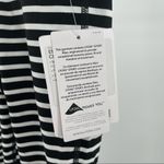 Athleta  Chaturanga Striped Capri Leggings Stripe Black & White Size XXS NWT Photo 8