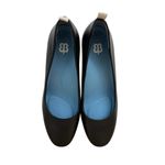 Betabrand  All Weather Wedge Leather Pumps Black Sz 8 Photo 4