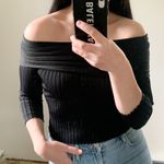 ZARA  Knit Black Off the shoulder Ribbed Cropped 3/4 Sleeve Top Small Photo 2