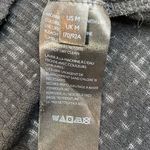 Urban Outfitters  Long Sleeve Gray Textured Holland Henly Top‎ Size Medium Photo 7