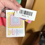 LuLaRoe NWT Randy Coral Orange & Green Sleeve Size XL Photo 3