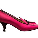 Isaac Mizrahi  Barbie pink kitten heel with micro bow detail 5.5 Leather sole Photo 3