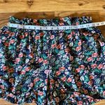Aerie Angie High Rise Floral Shorts Medium Photo 3