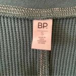 BP  by Be Proud Women's Split Neck Thermal Cropped Top Green Moss Waffle SZ S Photo 9