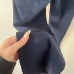 Lululemon  On the Fly Woven Athleisure Athletic Pants True Navy Size 4 Photo 5