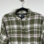 Gap Women's Long Sleeve Button Down Relaxed Fit Flannel Shirt Size XL Green Photo 2