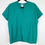 Uniform Advantage  UA Scrubs Solid Green Scrub Top Shirt Size XS Photo 0