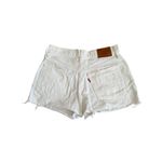 Levi's  501 White Denim Casual Shorts Size 27 Photo 3