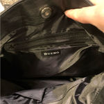 Bueno  NWT handbag large bow detail on front chain strap. Faux leather Photo 2