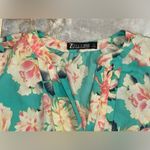 Avenue  Green Boxy Short Sleeve Blouse Photo 5