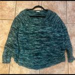 Hem & Thread  Sweater Size M Photo 4