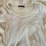 basic white crop top Photo 0