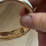 AQUA VTG Gold Tone Green Alternating Enamel Clamper Bangle Bracelet Wavy Unbrand Photo 9