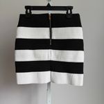 Pristine sz‎ S Black & White Striped Textured Mini Skirt Photo 4