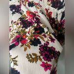 Sage Dress with Floral Lace Accents size medium
With wide sleeves Photo 8